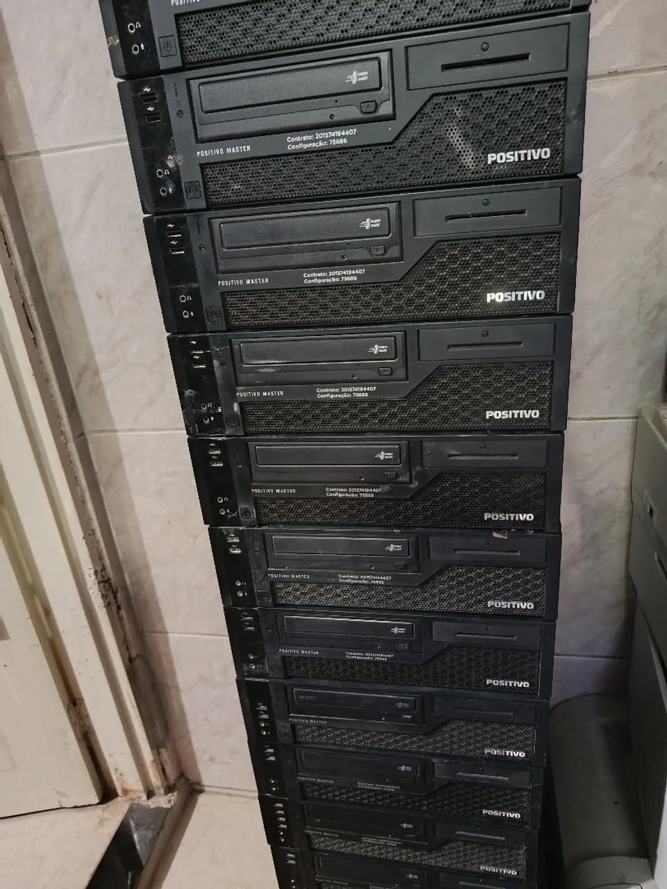 Computador CPU core i3 quarta geração 8gb HD de 1tb windows 10 