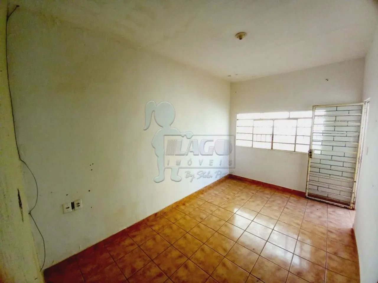 CASA TÉRREA PRÓXIMO À AVENIDA MARECHAL COSTA E SILVA