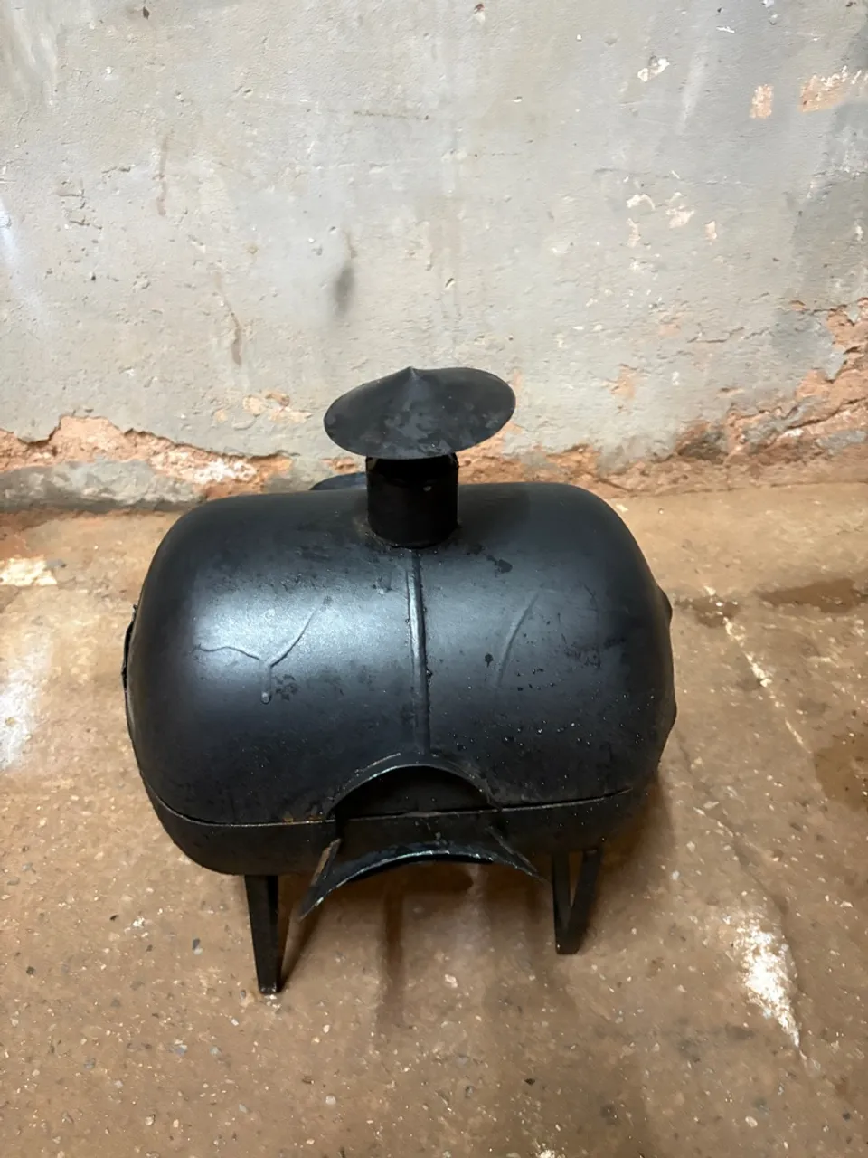 Mini Churrasqueira Portátil de Ferro