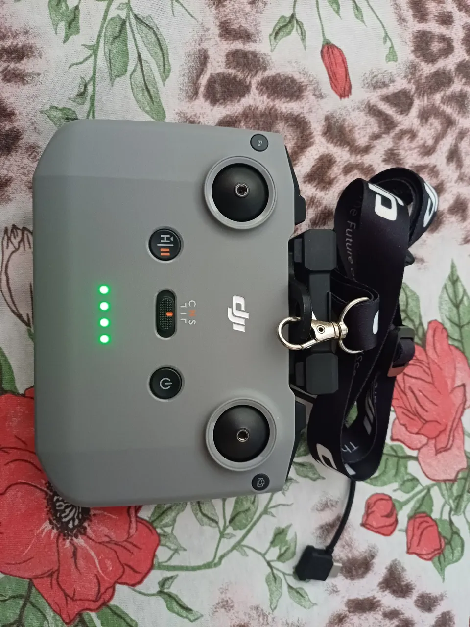 Controle Remoto DJI - Perfeito Estado