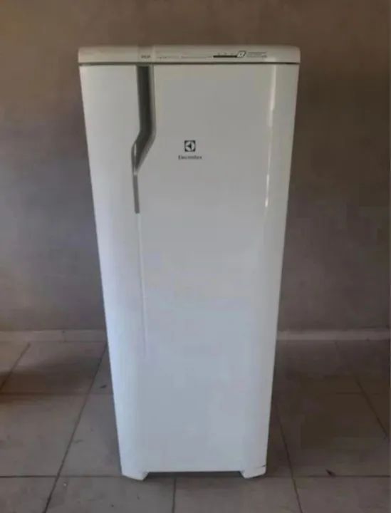 Geladeira Electrolux Frost Free 