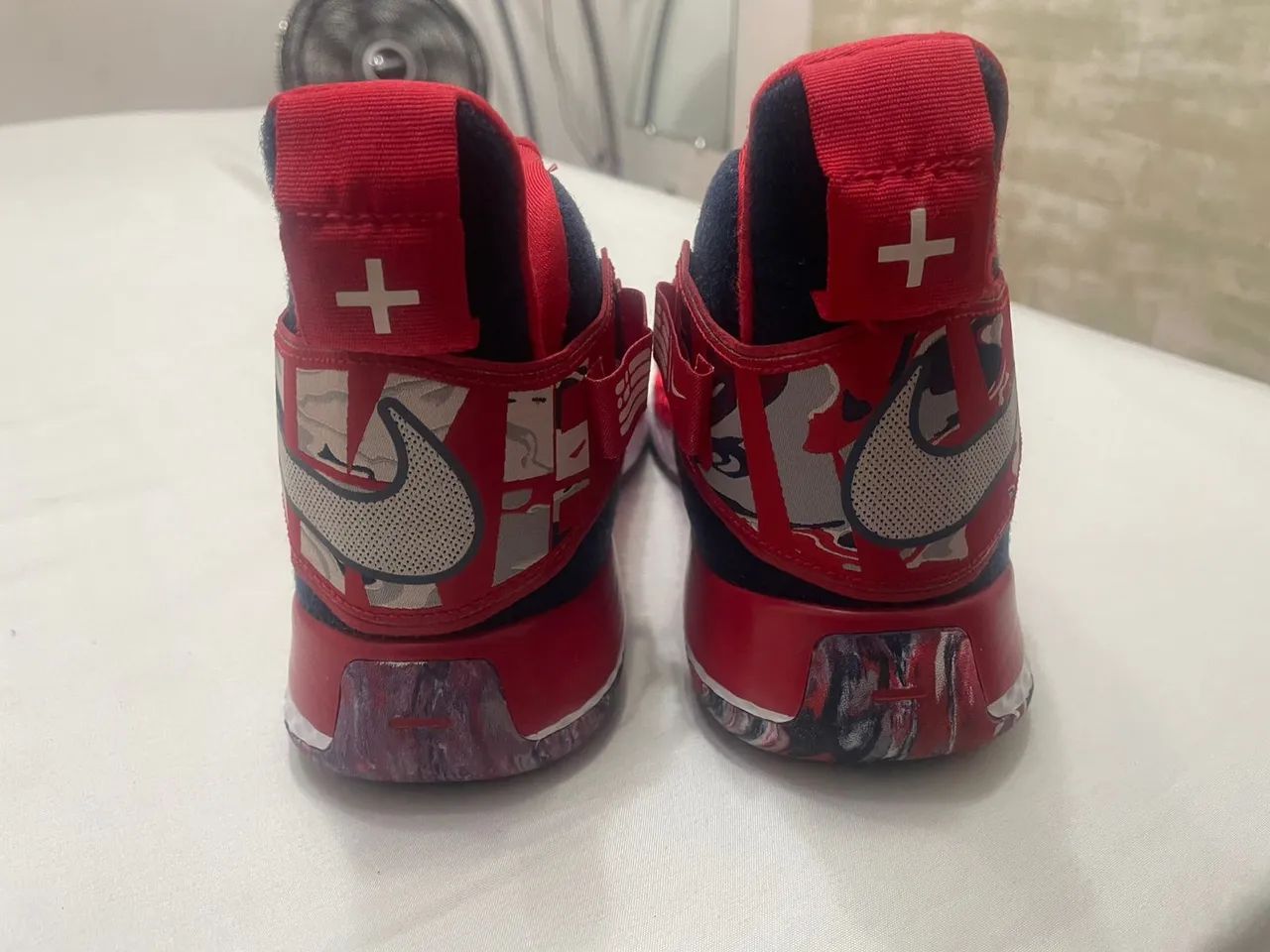 Tênis Nike Air zoom UNVRS