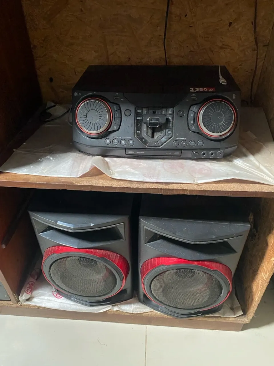 Caixa de Som LG 2350W RMS - Som Potente para suas Festas!