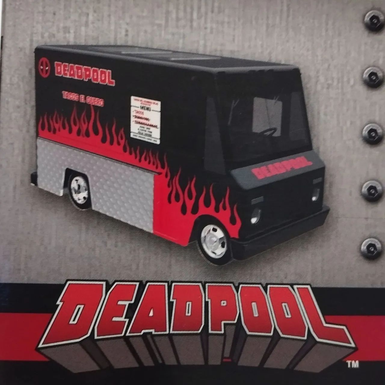 Carro Deadpool 1/32 - Marvel - Jada Toys  - Foto 3