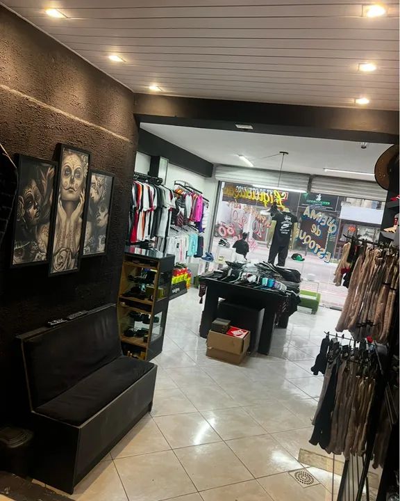 Loja de roupas completa ótimo ponto 8 anos  - Foto 5