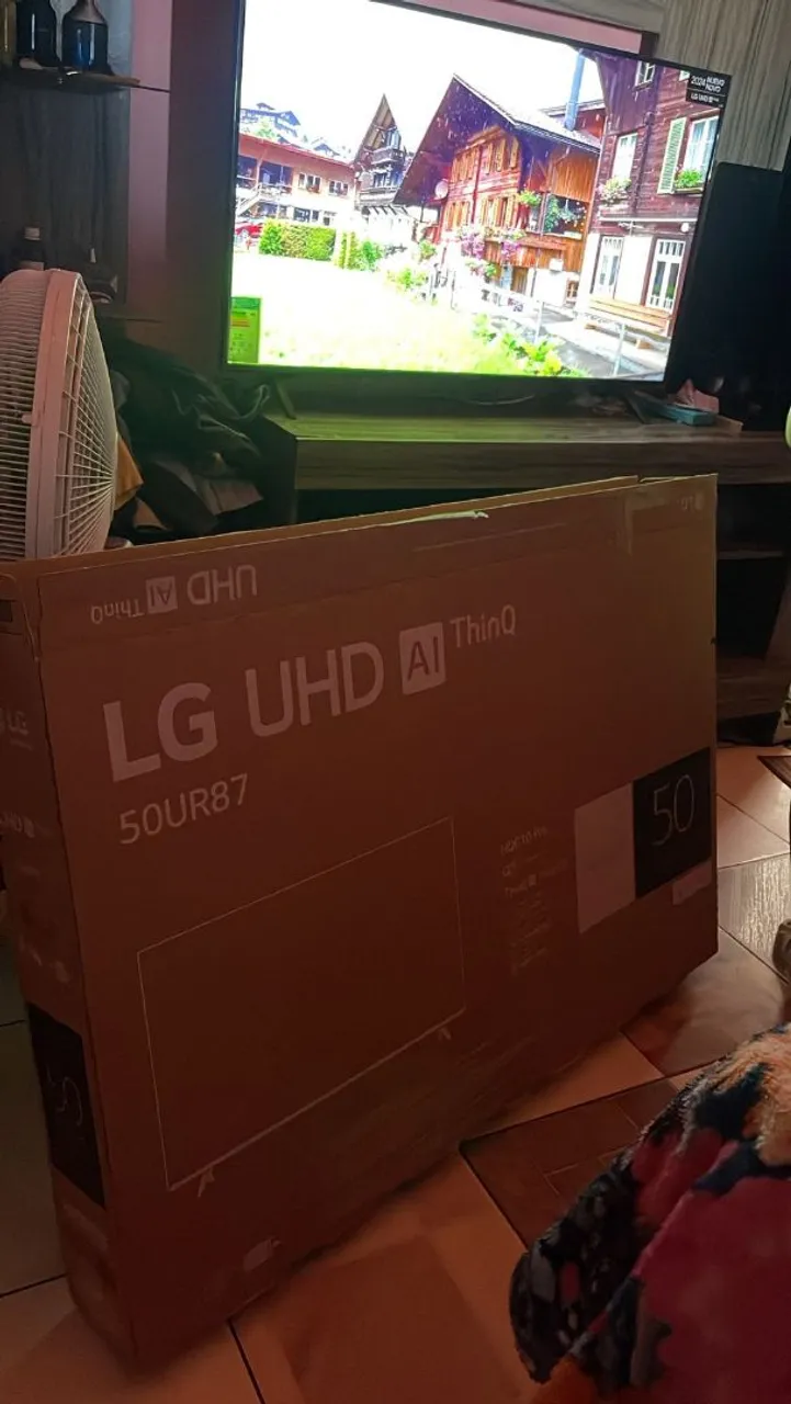 TV LG UHD AI ThinQ 50UR87