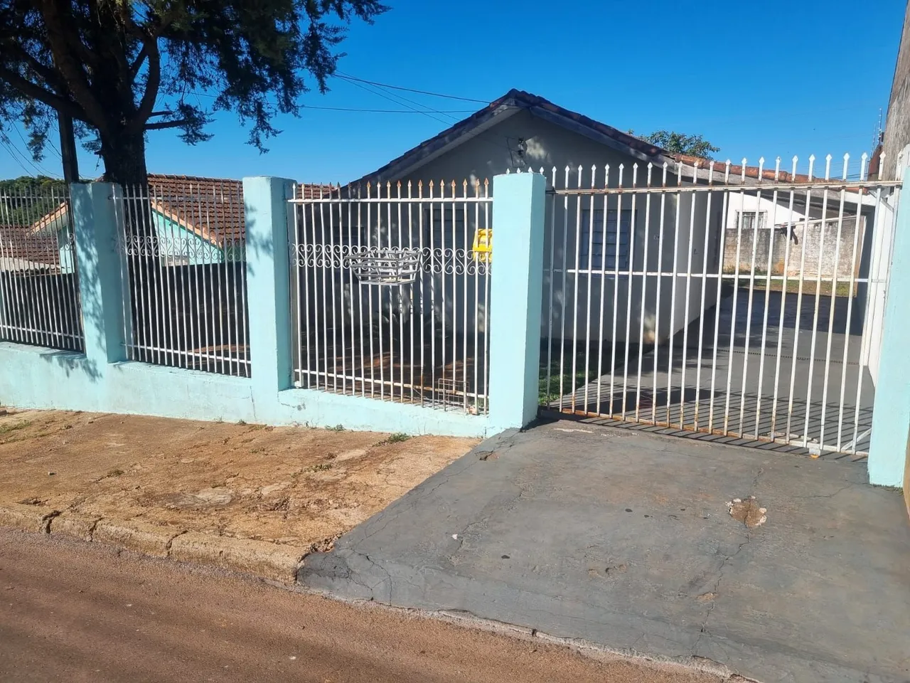 Vendo Casa - Bairro Guarujá