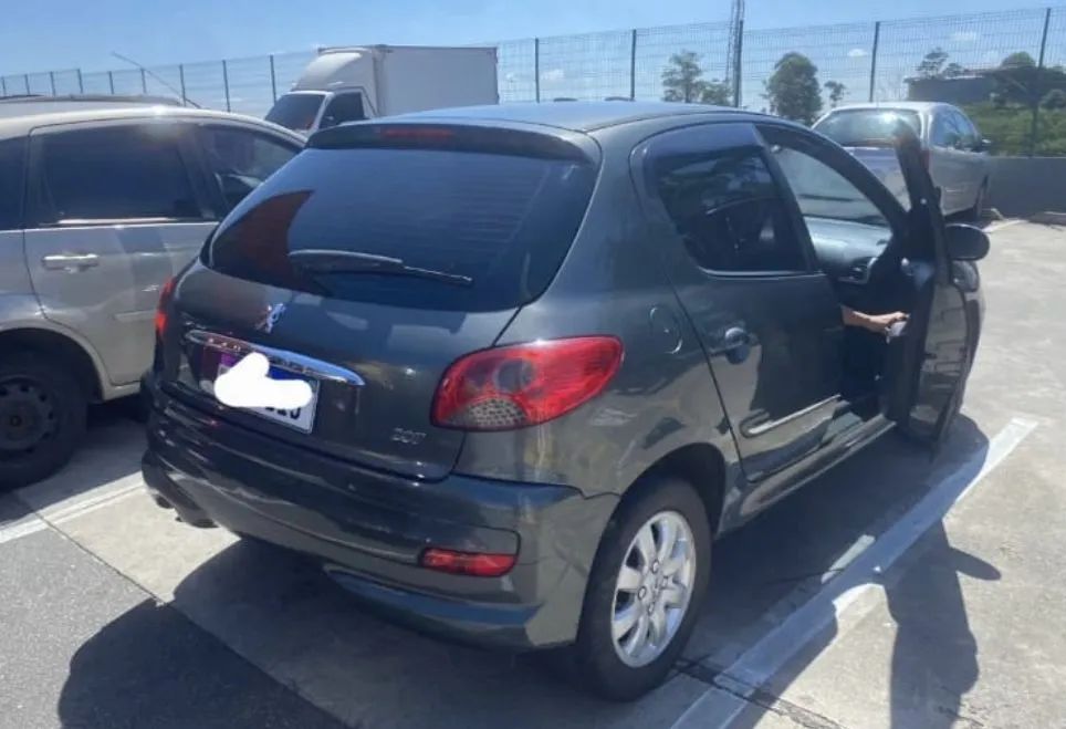 Peugeot 207 ano 2012 completo  - Foto 4