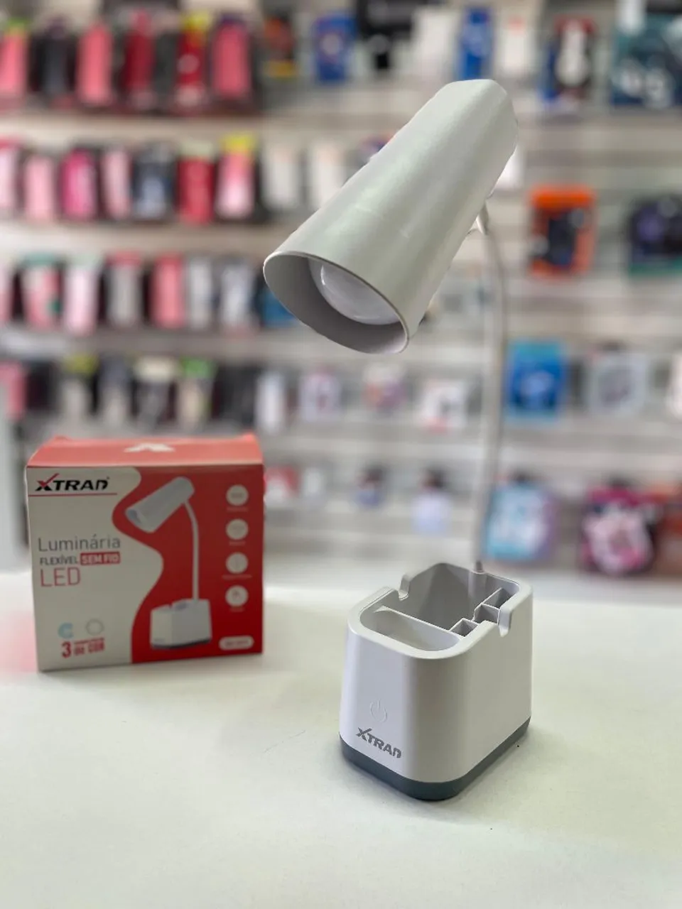 Luminária de Mesa LED Flexível 3 em 1