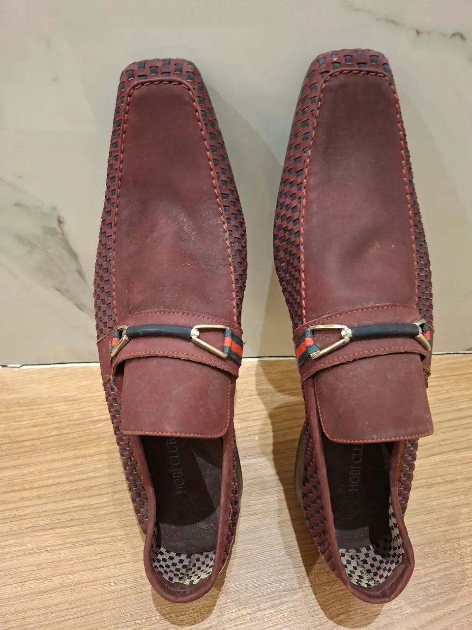 Lindo sapato de couro vinho Exclusivo. - Foto 5