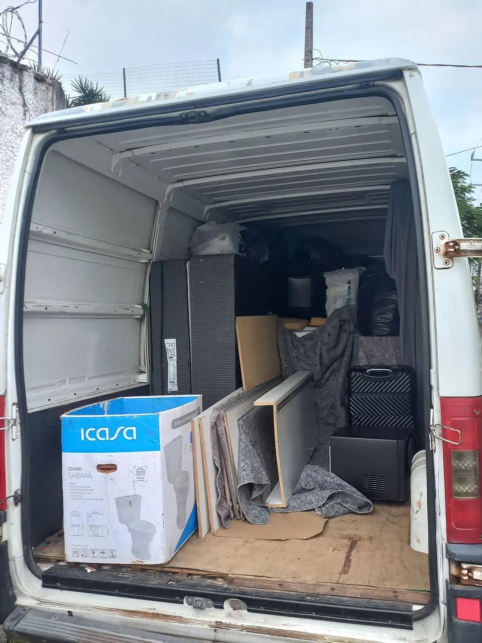 Fretes e Mudanças Sul da ilha!