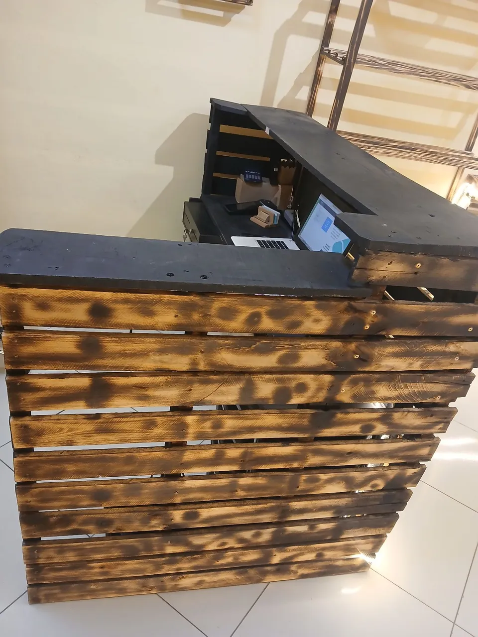 Balcão Rústico de Pallet