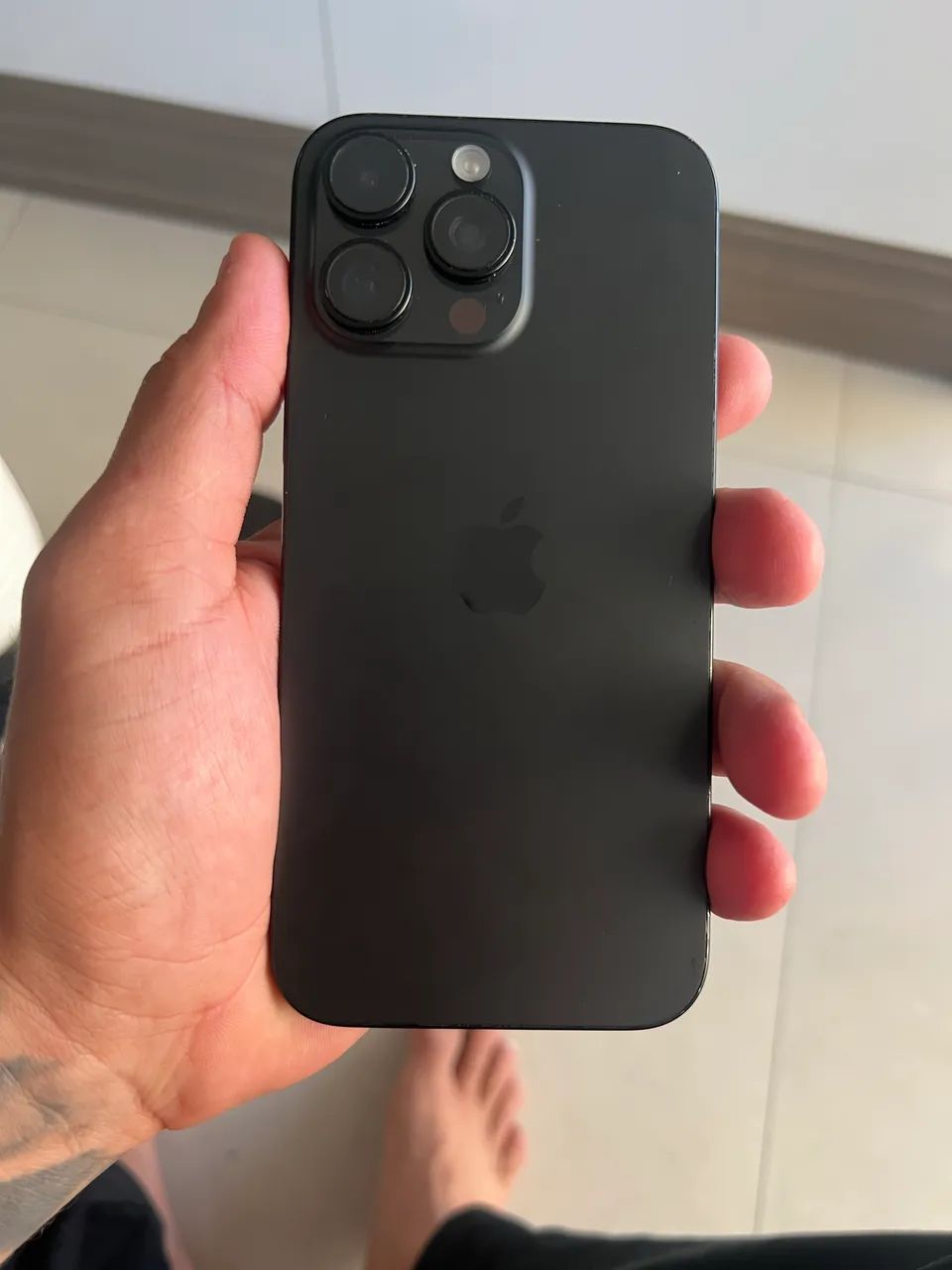 iPhone 16 Pro Max - Foto 4
