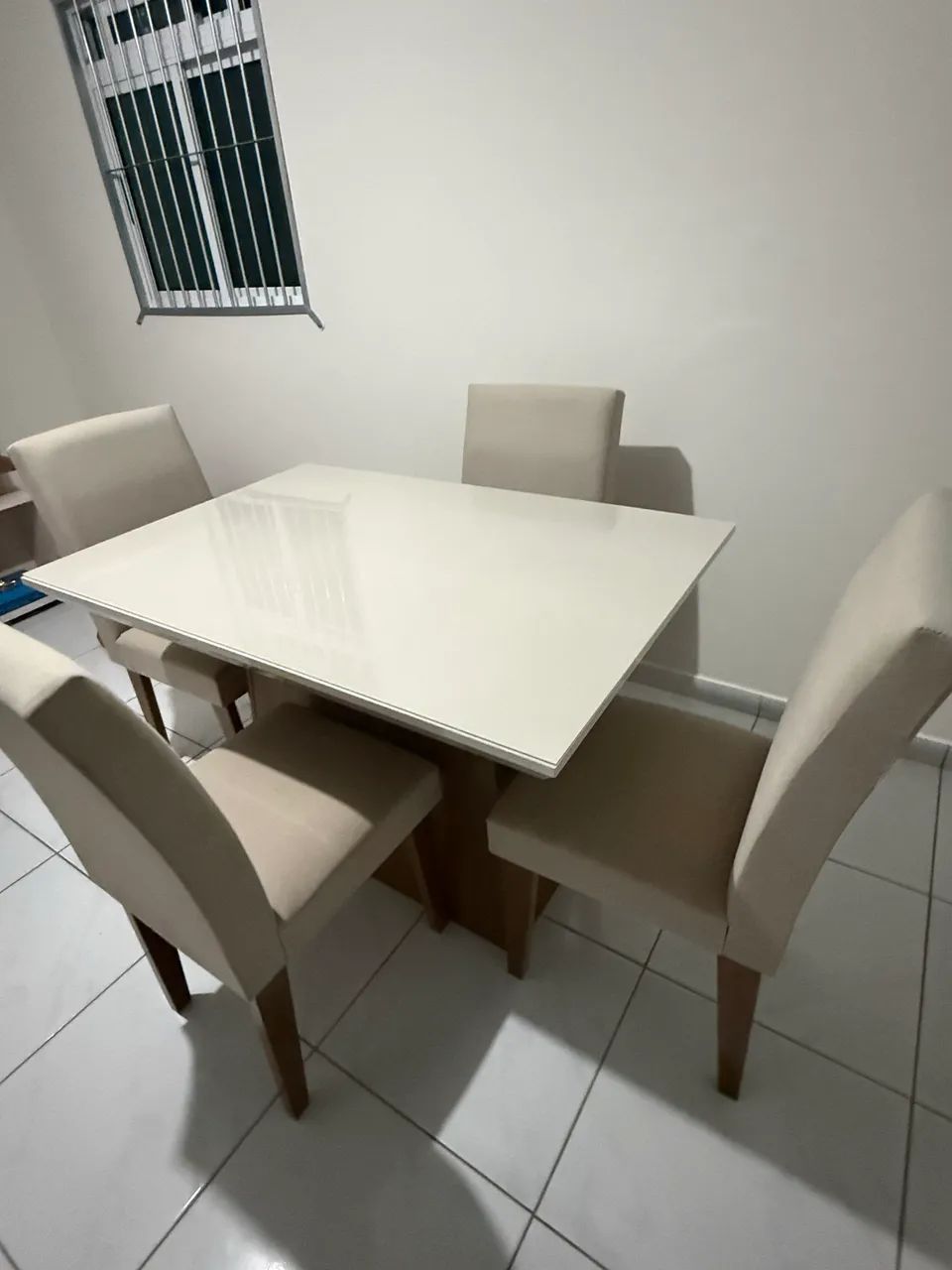 MESA DE JANTAR 