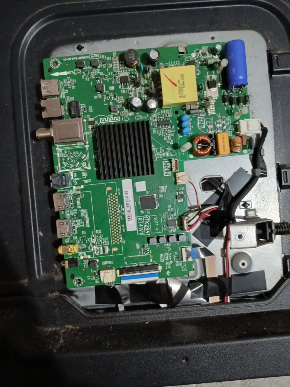 Tv tcl para retirada de peças  - Foto 3