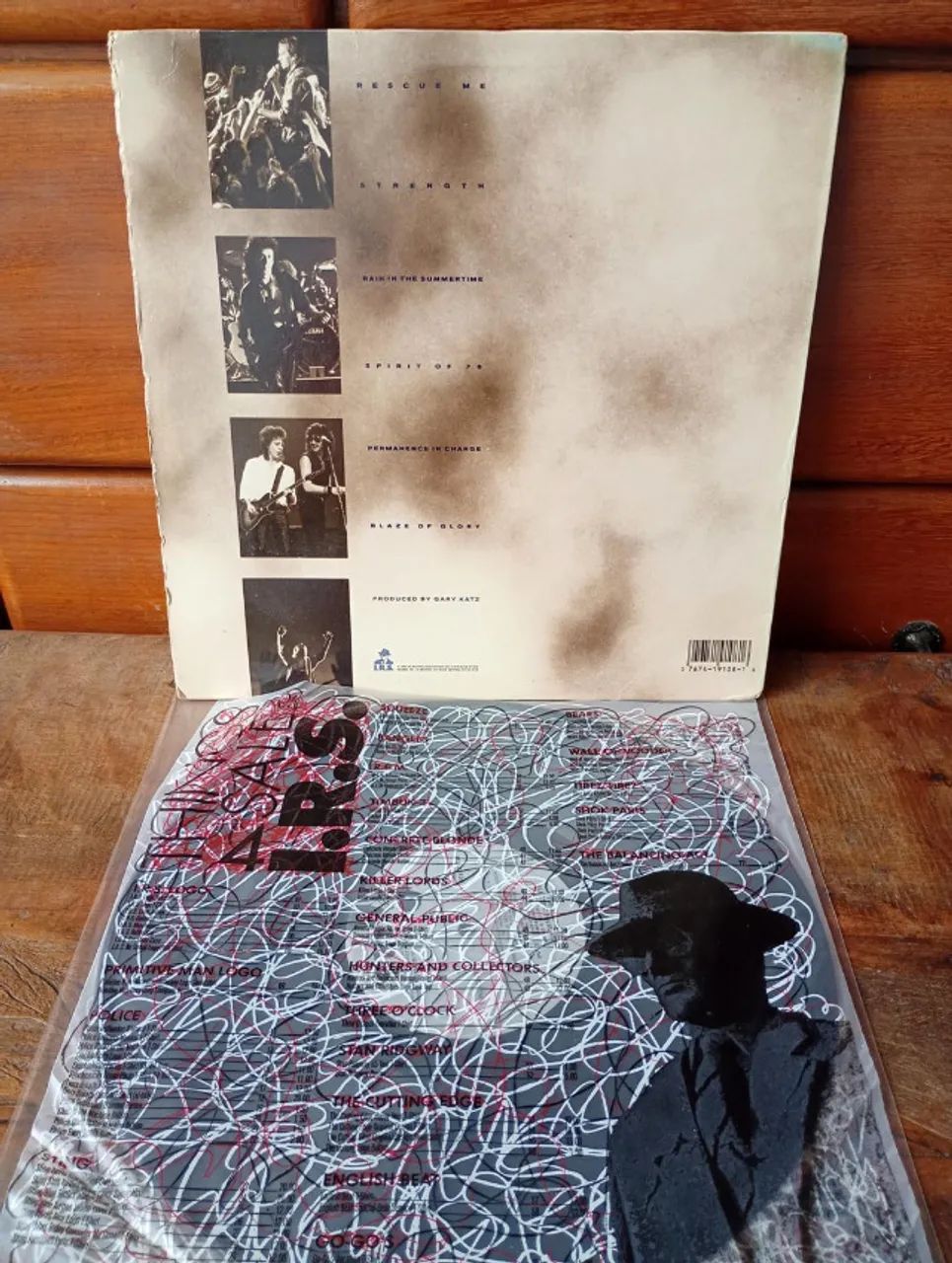LP Vinil The Alarm Electric Folklore Live importado NM - Foto 2