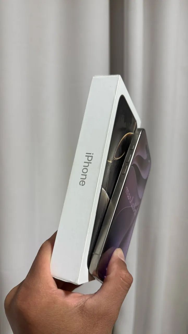 Iphone 16 pro max - Foto 5