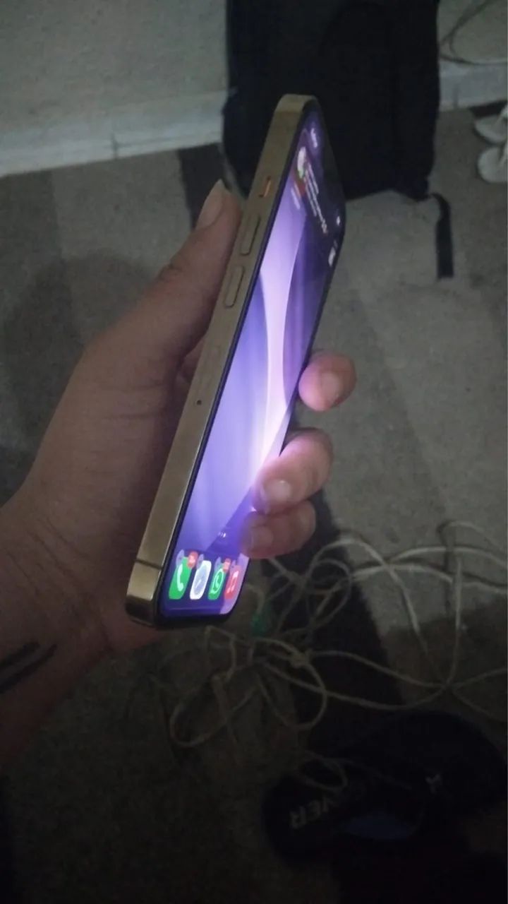 iPhone  - Foto 2