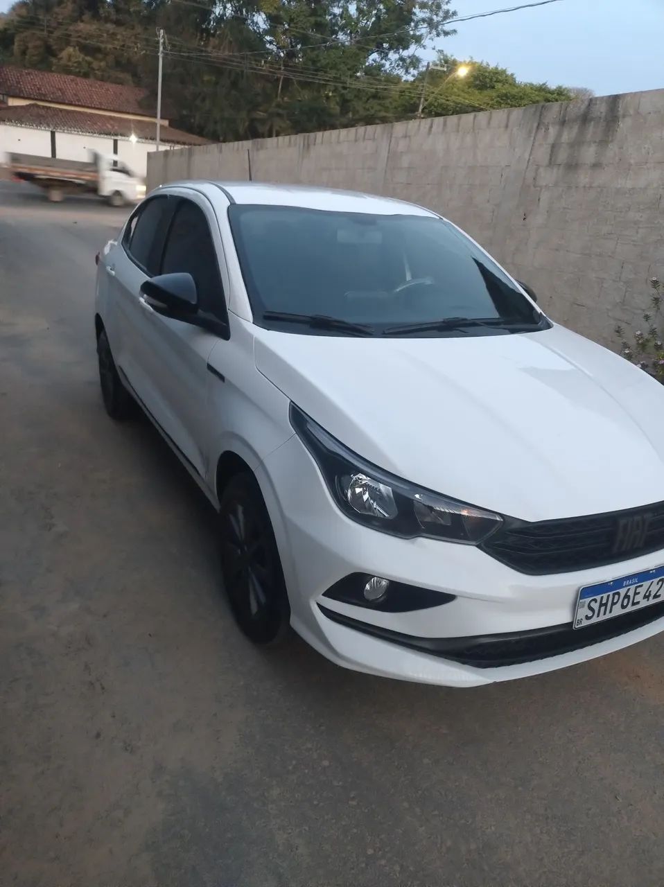 Fiat Cronos Drive 1.3 8V Flex Aut. 2023 - Foto 2