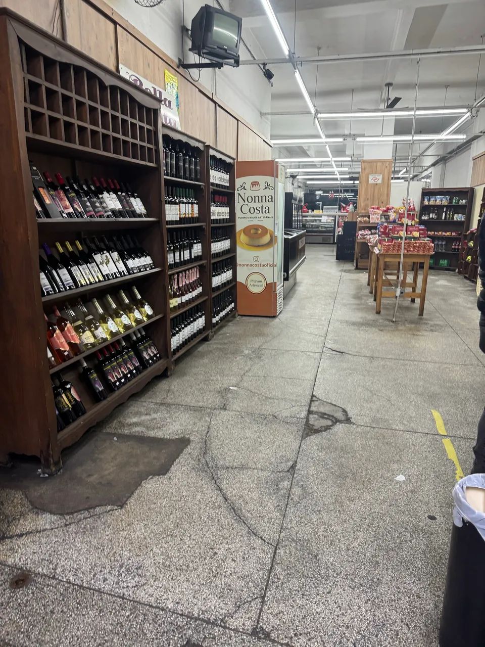 Empório 30 anos local lucro 25 mil mês ! 