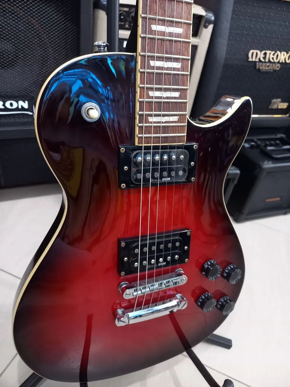 Guitarra washburn Winston nova 