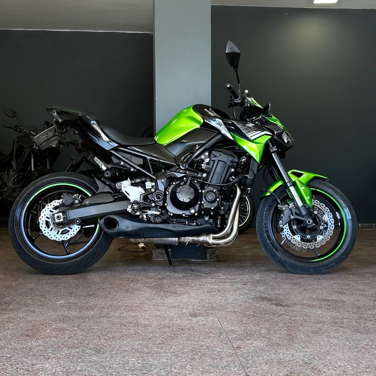 Kawasaki 900 2021 - 1496824009 | OLX