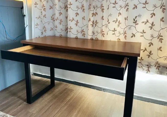 ESCRIVANINHA / MESA PARA COMPUTADOR - Foto 2