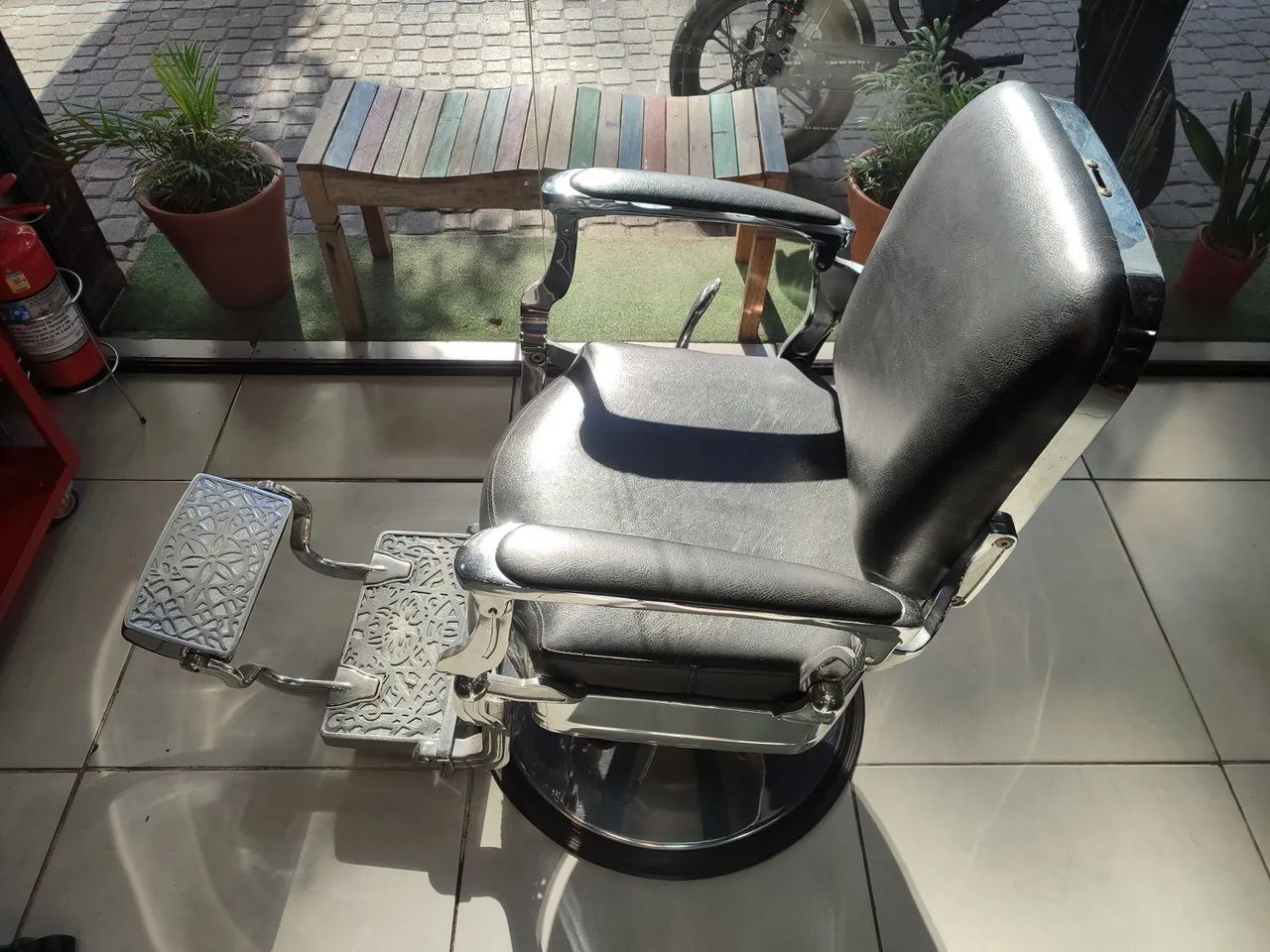 Cadeira de barbearia  - Foto 2