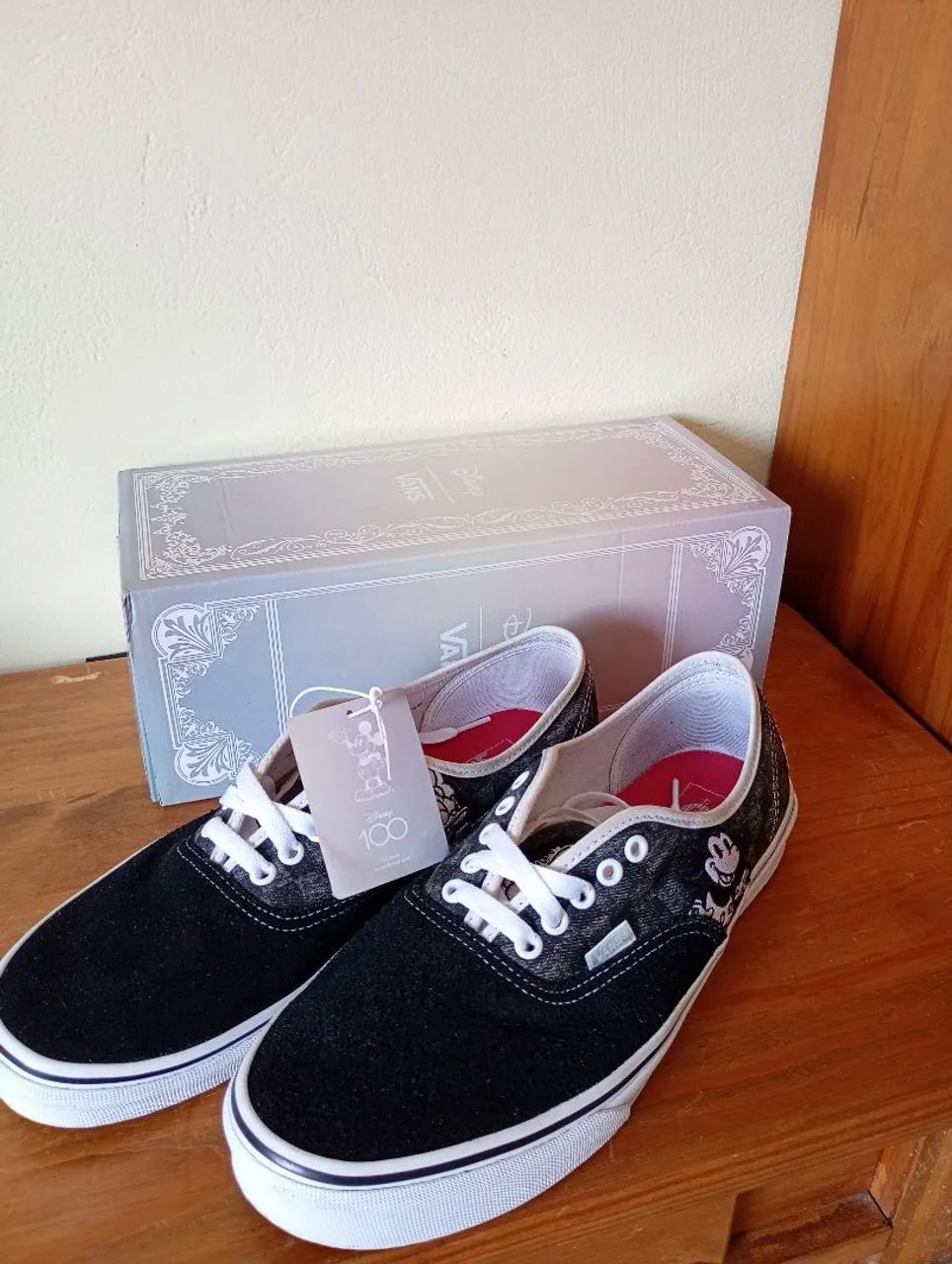 Tênis Vans Disney - Foto 2