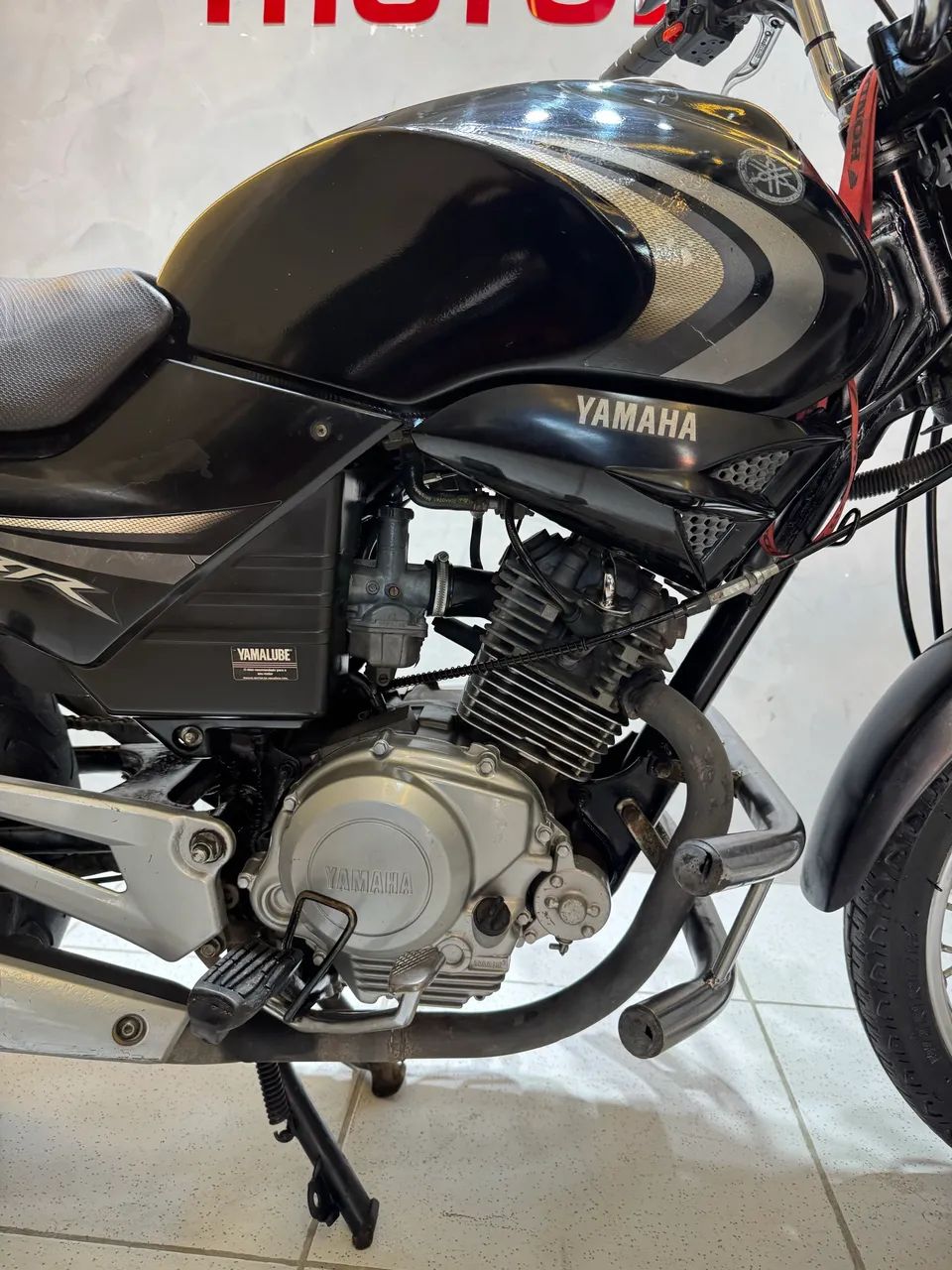 Yamaha YBR 125 (2007) - Foto 4