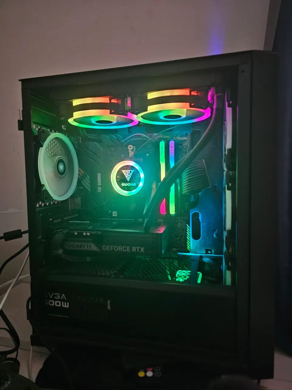 PC GAMER RTX 5060TI 8GB RYZEN 5600X + 32GB DDR4 - Computadores e