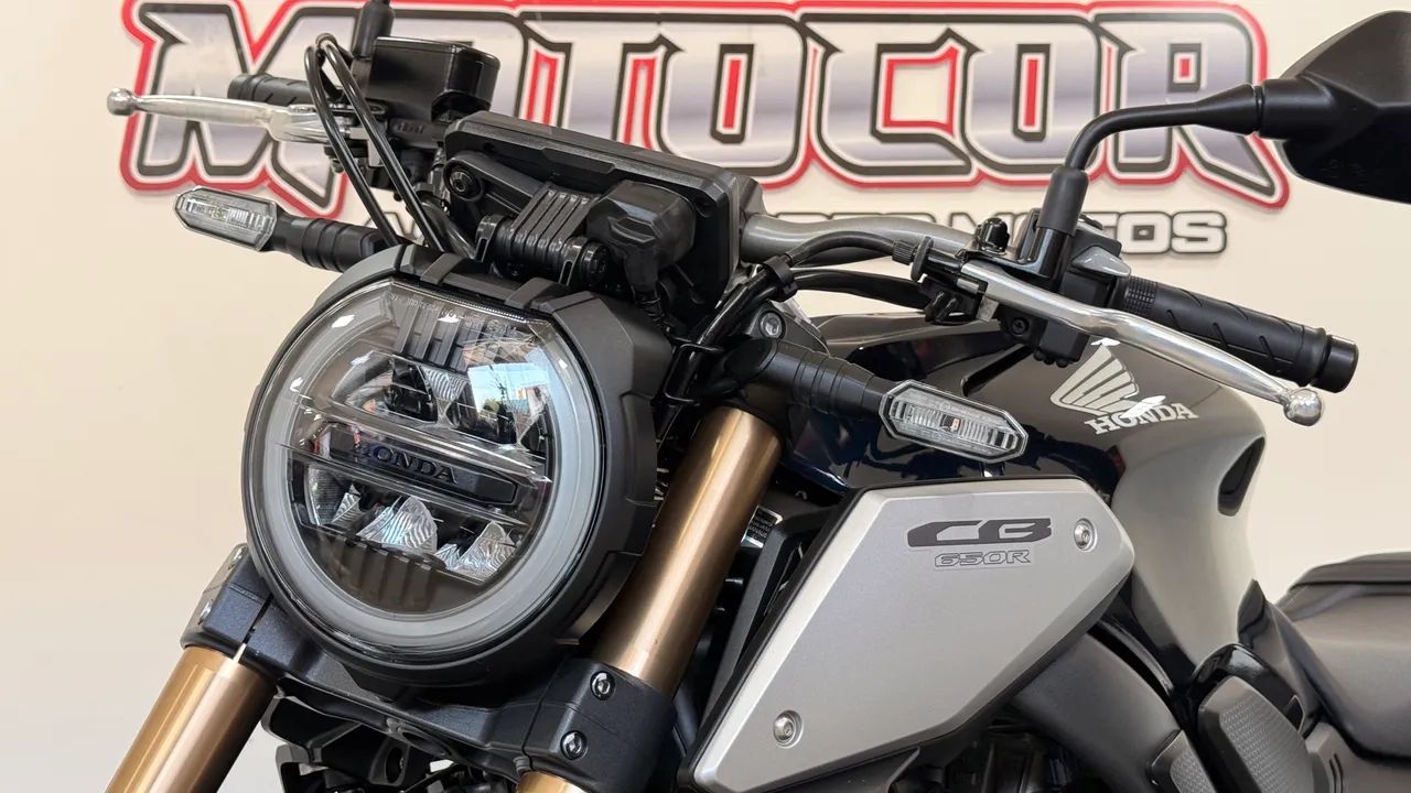 CB 650R - Foto 3