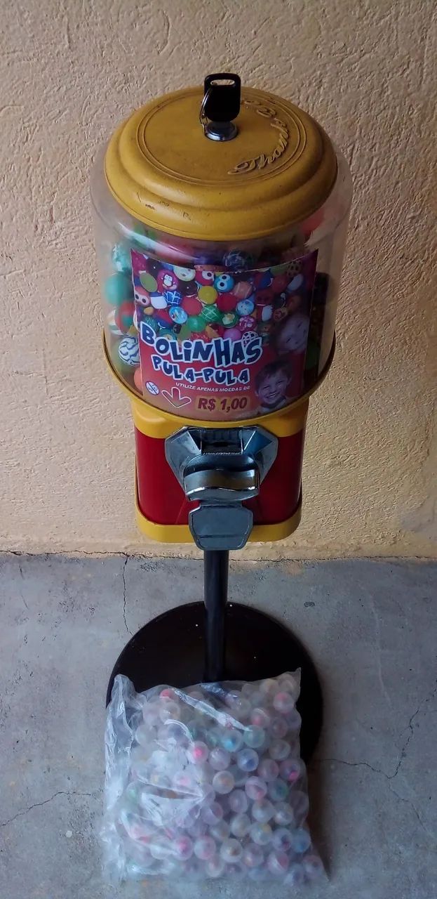 Máquina de bolinhas pula pula completa + 360 bolinhas 