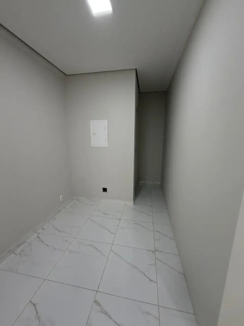 Alugo Sala Comercial com 30m2 na Spazzio Center. - Foto 3