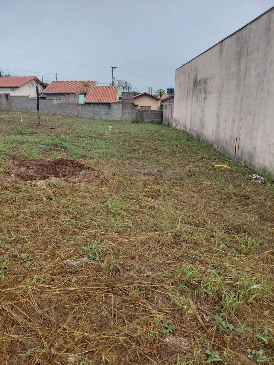Terreno Bairro do Arraial, Tuiuti