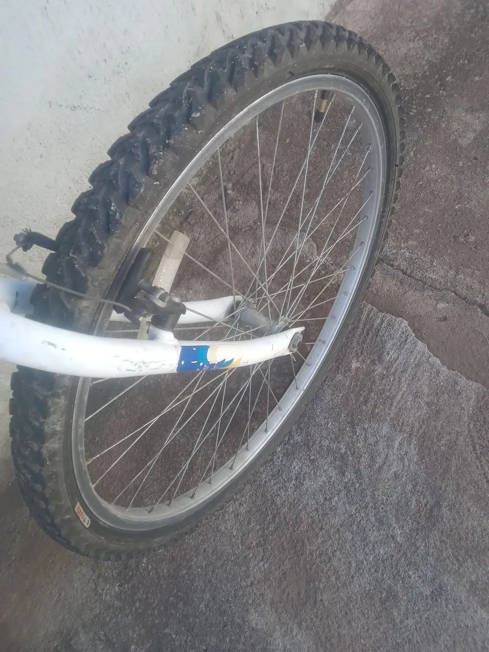Bicicleta caloi grande nova - Foto 3