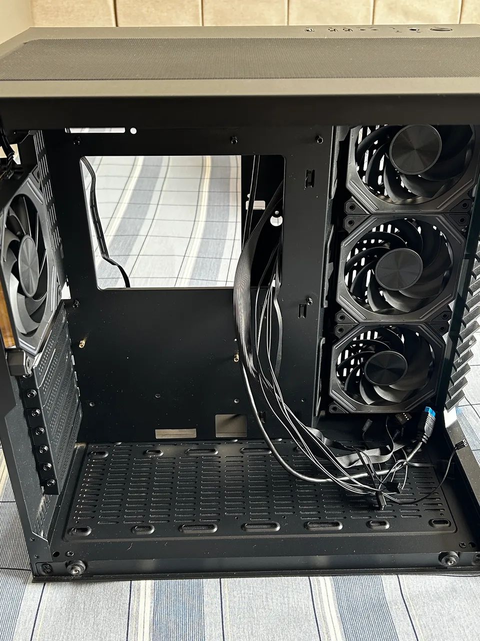 Gabinete Gamer  - Foto 2