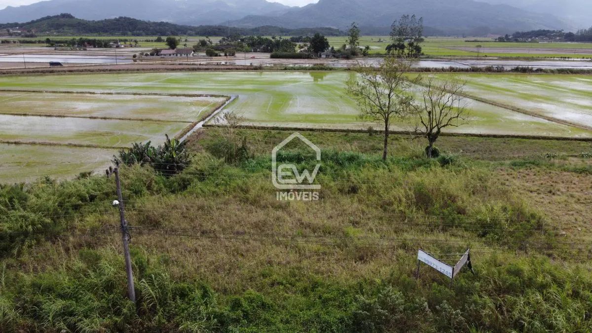 Terreno com Área Total de 1.745,18m² em Massaranduba, SC - Foto 4