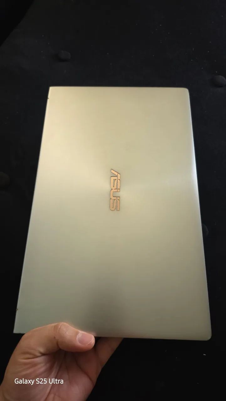 ASUS ZenBook 14 UX433FA ? Core i7 / 8GB RAM / SSD - Foto 3