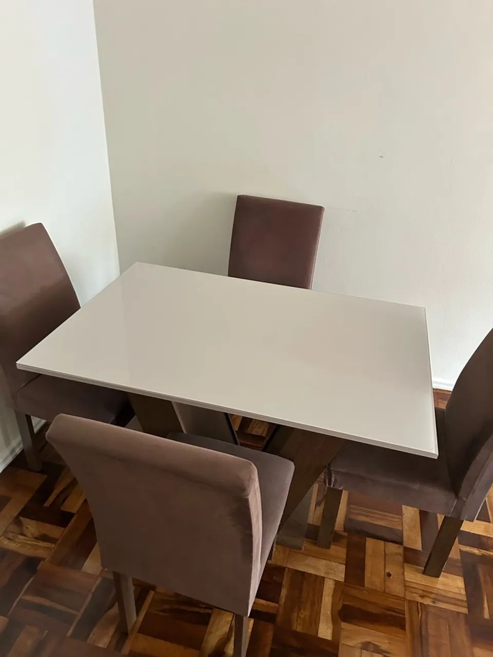 Mesa 4 cadeiras com tampo de vidro  - Foto 2