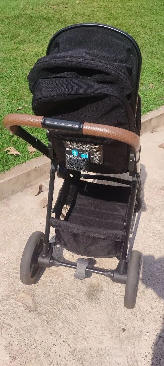 Carrinho de bebê gêmeos Kikkaboo go2 Black  - Foto 3