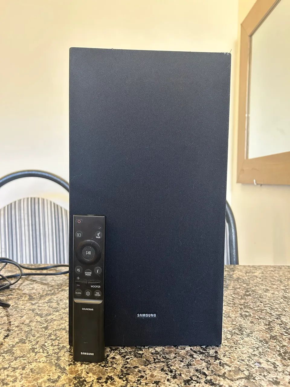 Soundbar Samsung Bluetooth/Wi-Fi B-Series HW-B650F