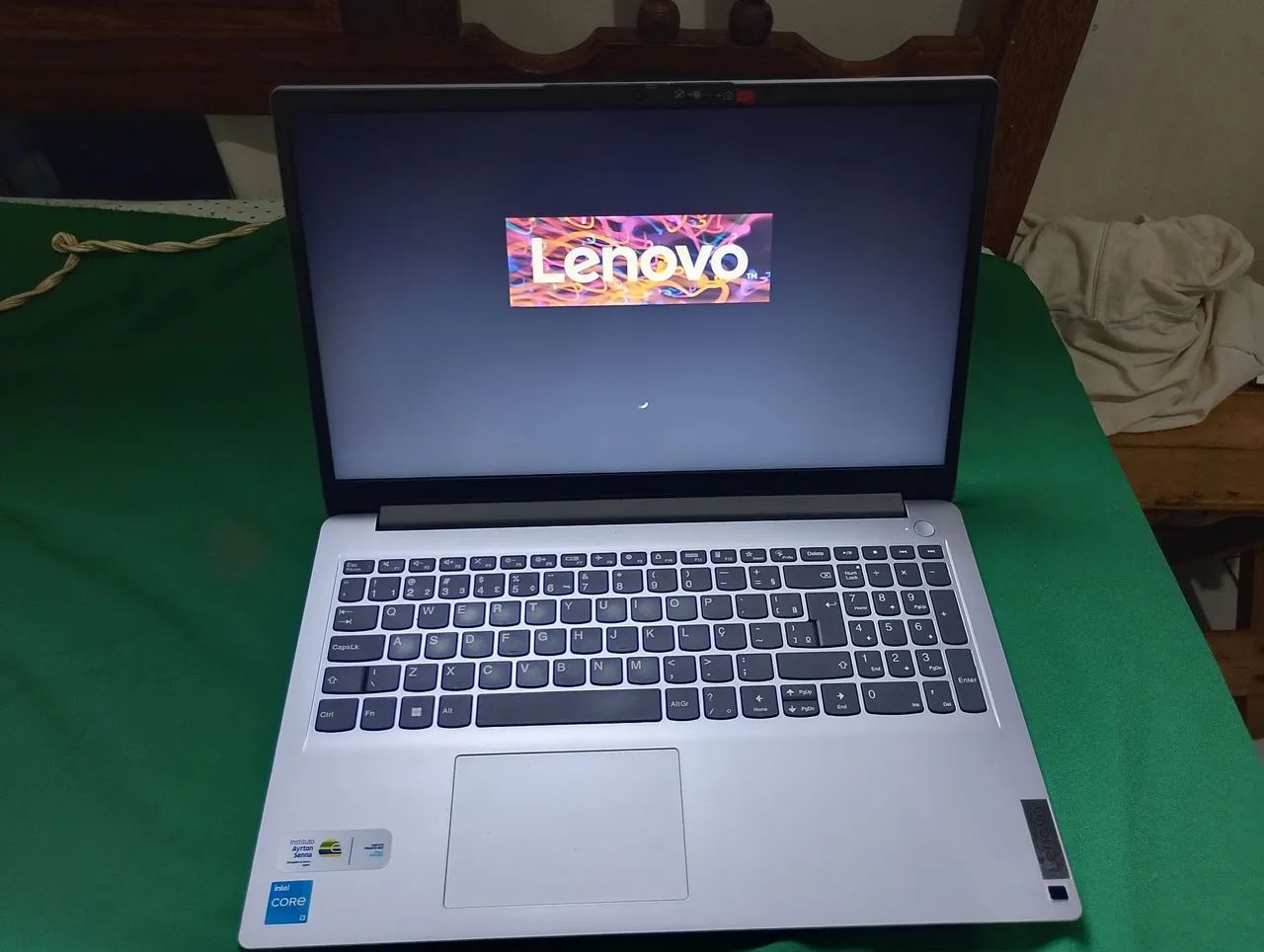NOTEBOOK LENOVO I3 13°/ 8GB RAM / SSD 238GB  - Foto 5