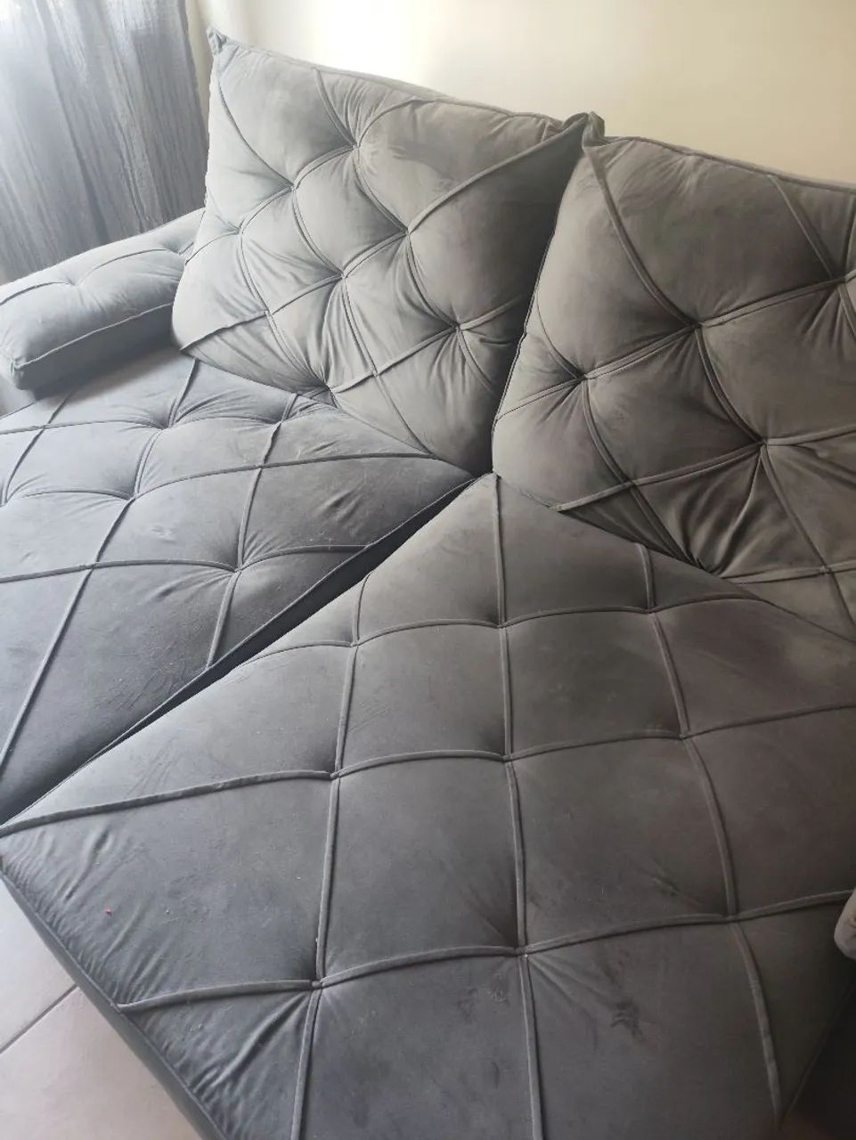 Vendo Sofá retrátil, 3 lugares pouco uso - Foto 2