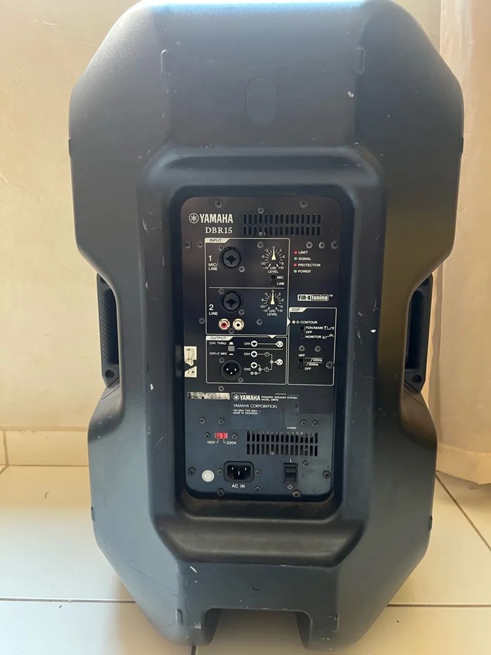 Caixa Ativa Yamaha Dbr15 1000w Bivolt - Foto 2