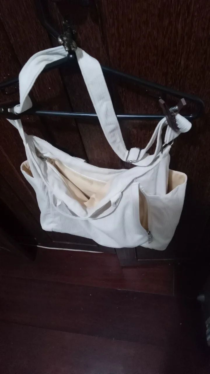 Bolsa mão  e ombro veludo bege - Foto 2