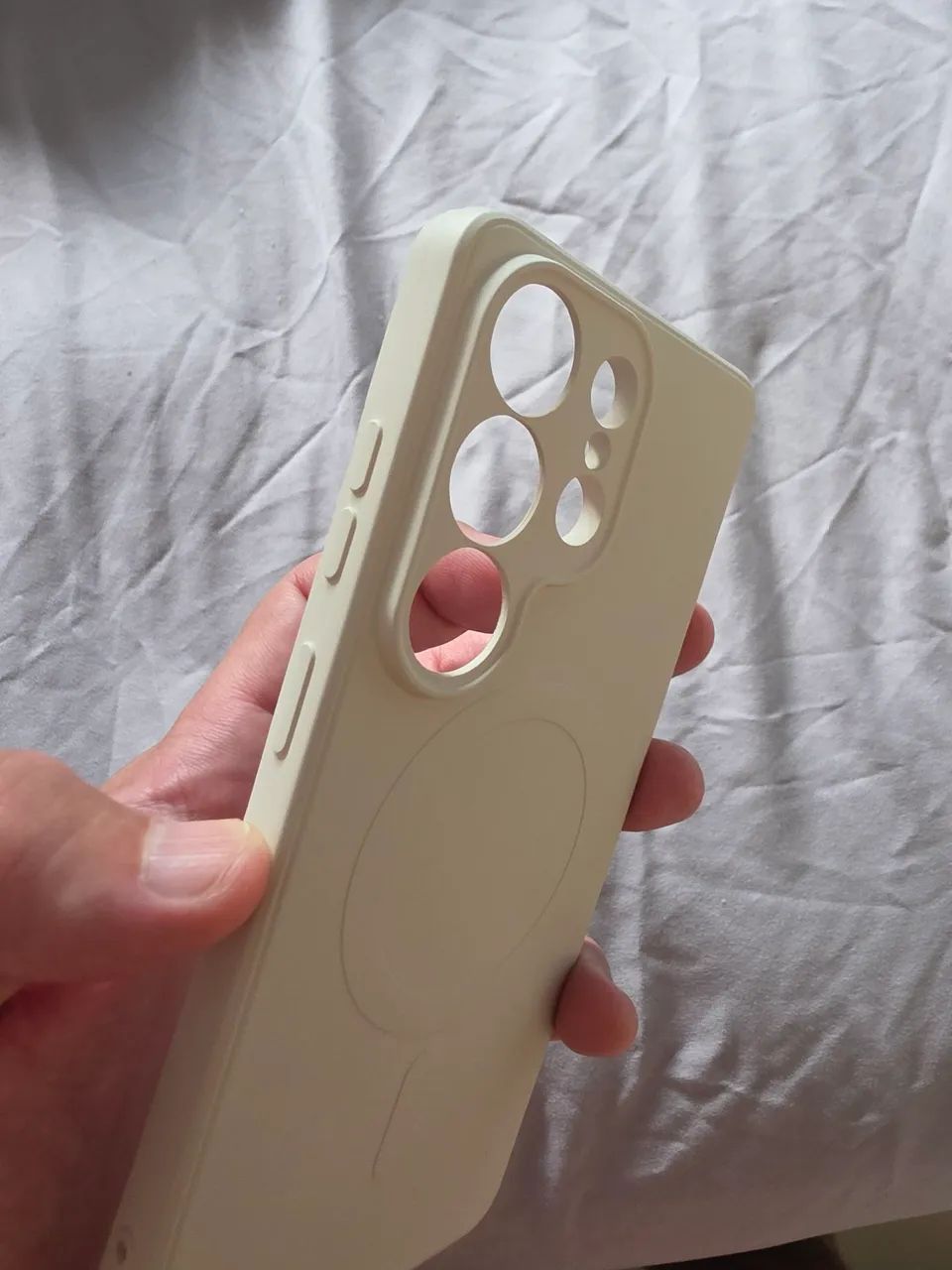 Vendo Capa de Silicone com Magsafe S26 Ultra  - Foto 5