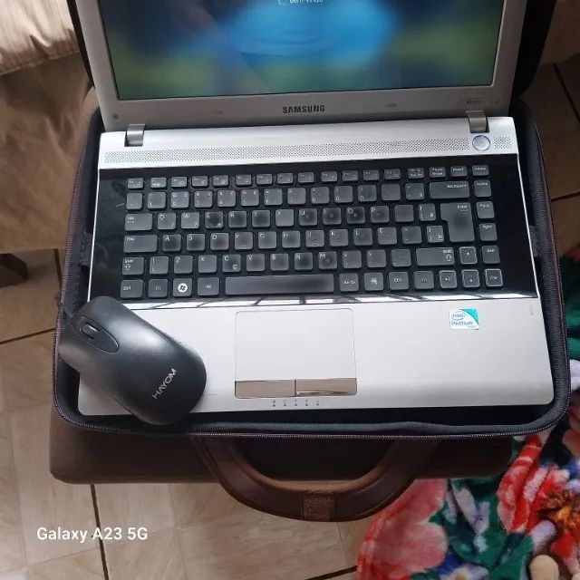 NOTEBOOK SAMSUNG  RV411 - Foto 2