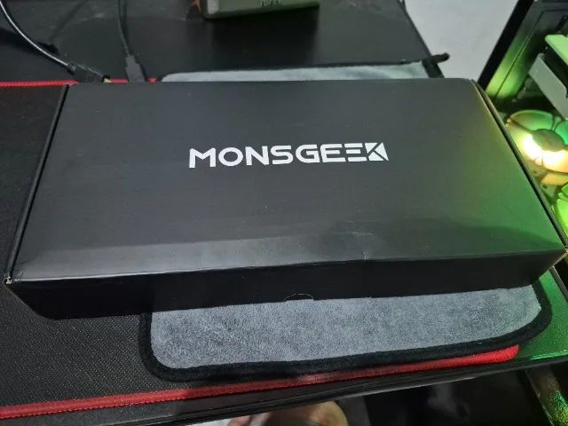 Teclado Magnético MonsGeek Fun60 Pro Hall Effect 8K - Foto 2