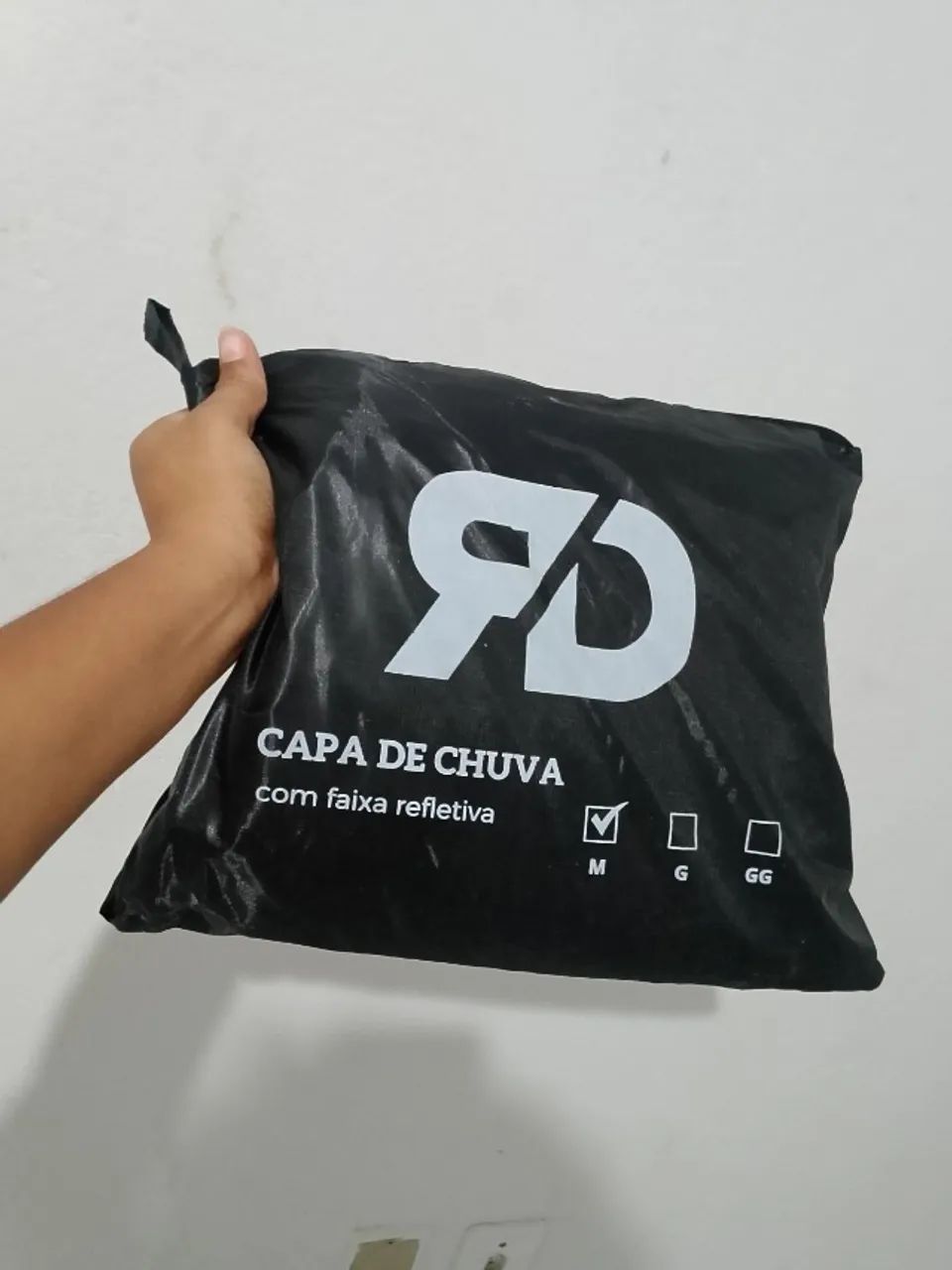Capa de chuva preta tamanho M - Foto 5